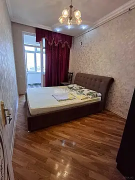 Satılır 2 otaqlı mənzil 65 m²