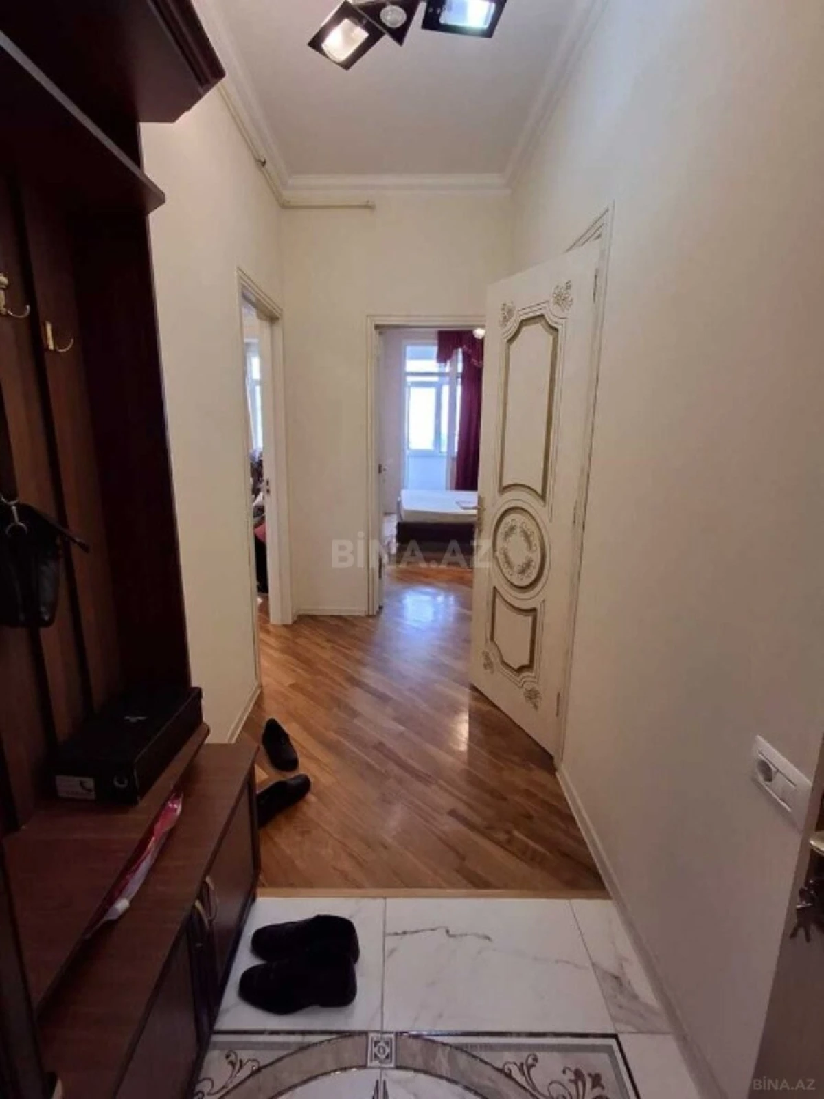 Satılır 2 otaqlı mənzil 65 m²