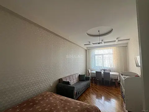 Satılır 1 otaqlı mənzil 47 m²