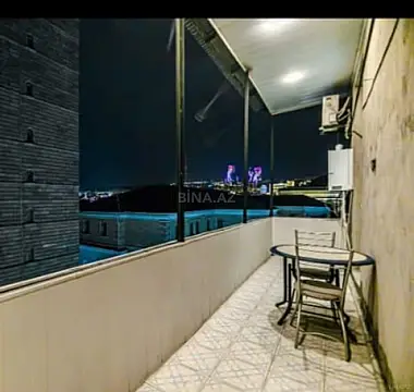 Kirayə verilir 3 otaqlı mənzil 100 m²