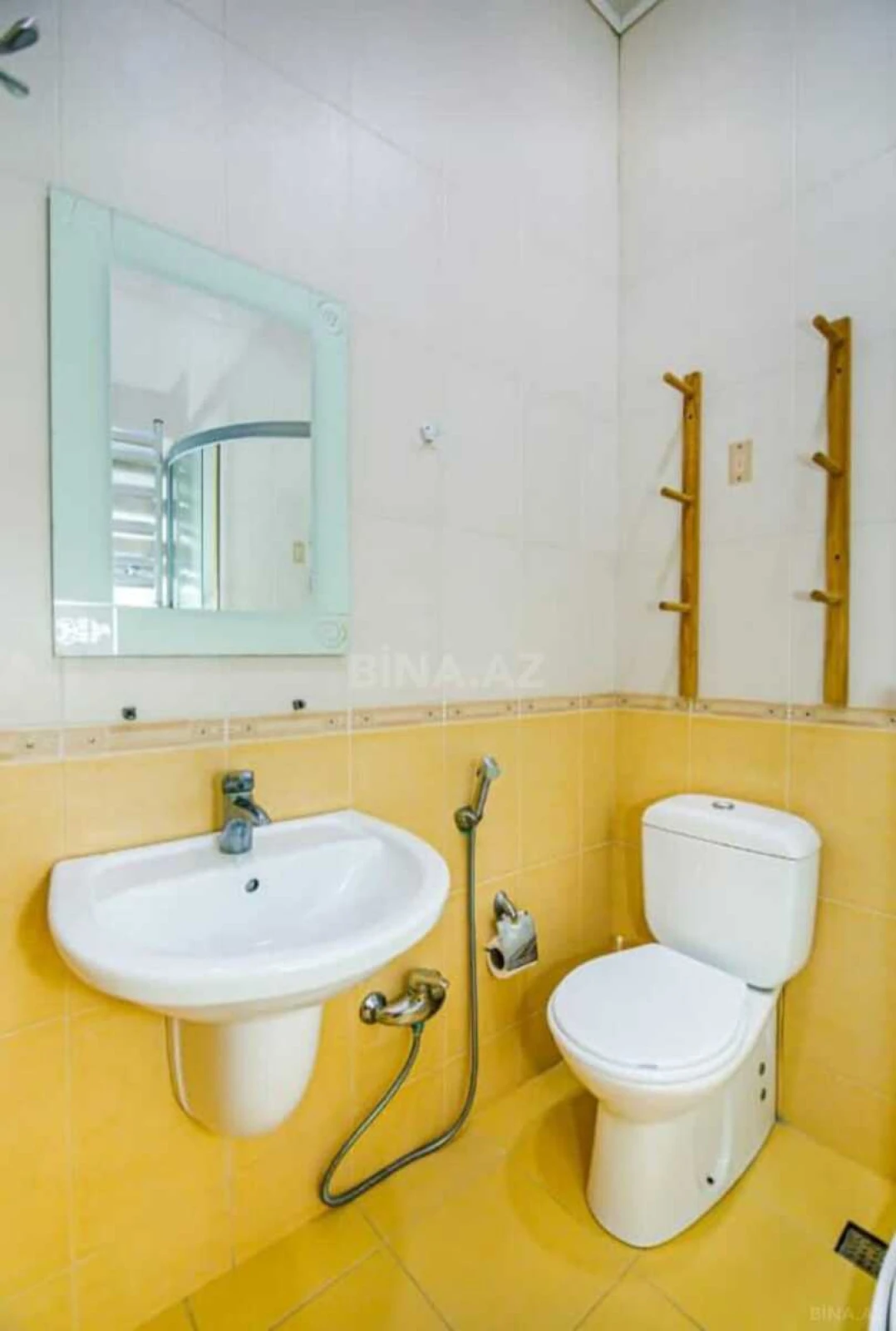 Kirayə verilir 3 otaqlı mənzil 100 m²