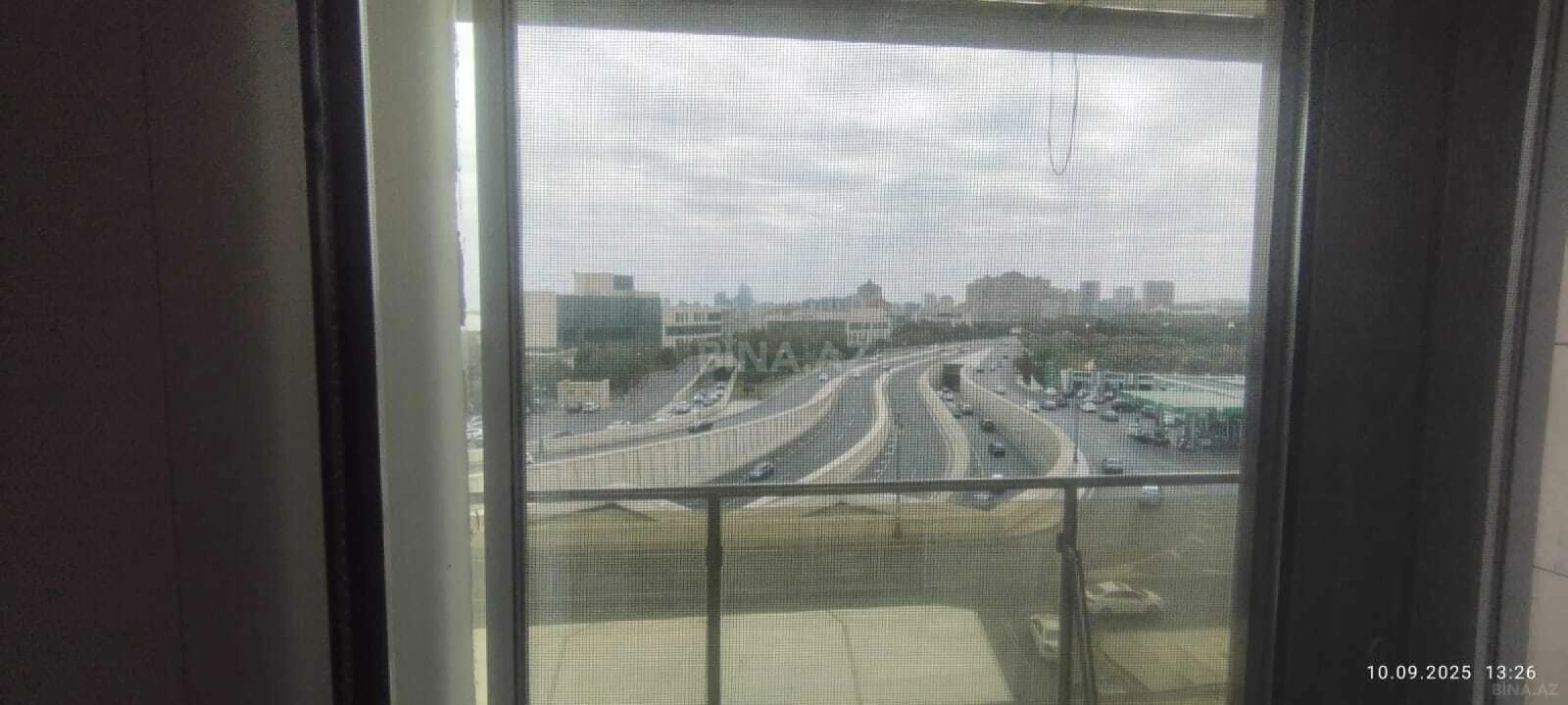 Satılır 2 otaqlı mənzil 55 m²