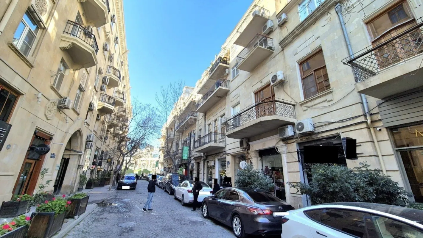 Kirayə verilir obyekt 85 m²