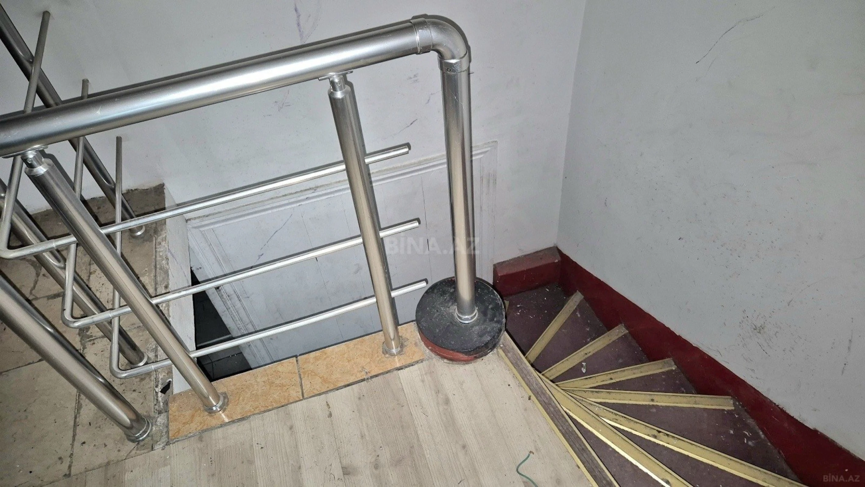 Kirayə verilir obyekt 85 m²