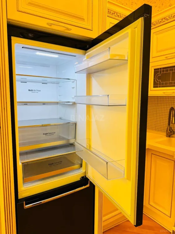 Kirayə verilir 2 otaqlı mənzil 95 m²