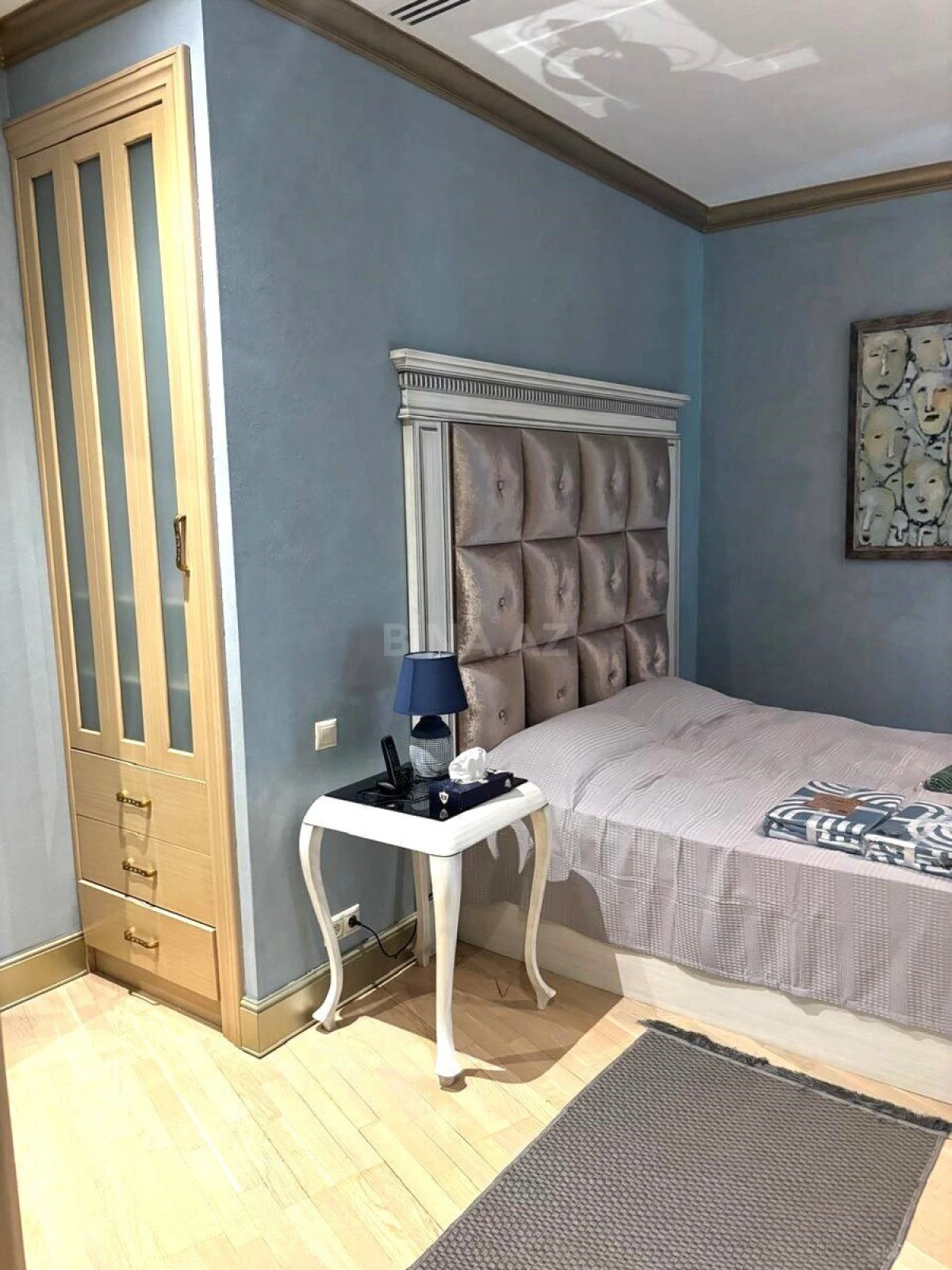 Kirayə verilir 3 otaqlı mənzil 170 m²