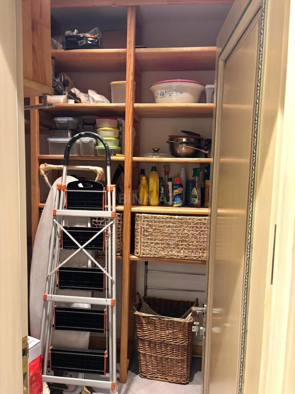 Kirayə verilir 3 otaqlı mənzil 170 m²