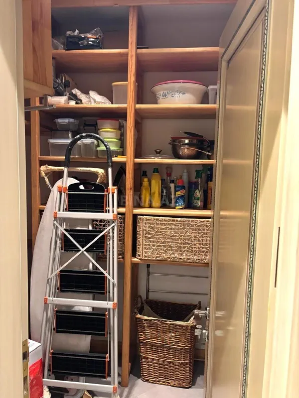 Kirayə verilir 3 otaqlı mənzil 170 m²