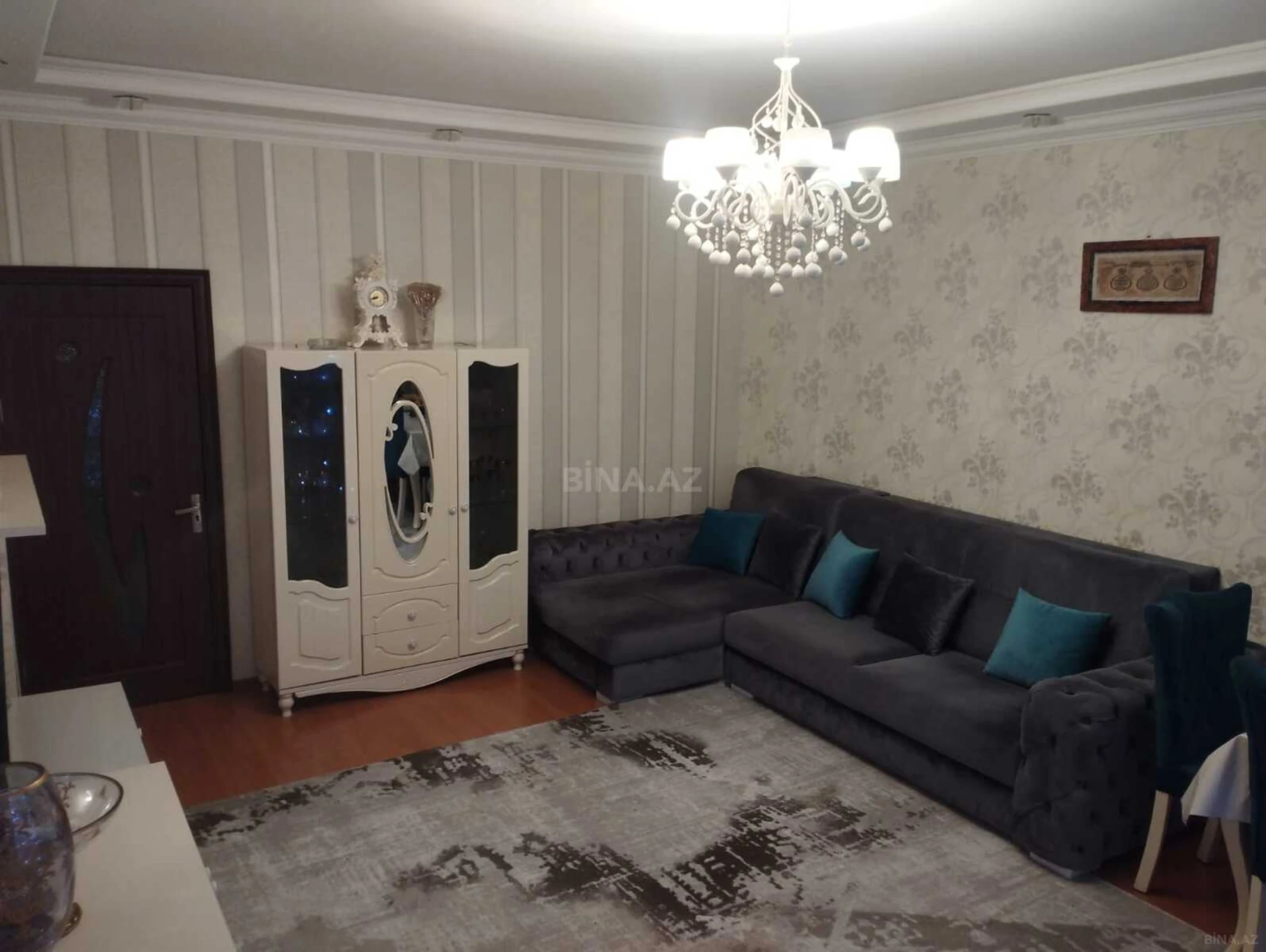 Satılır 2 otaqlı mənzil 64 m²