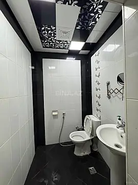 Satılır 2 otaqlı mənzil 78 m²