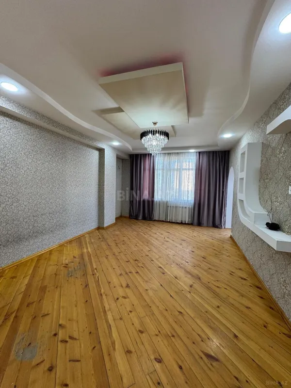 Satılır 2 otaqlı mənzil 78 m²