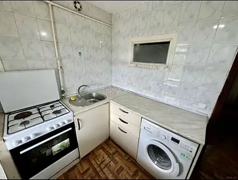 Satılır 3 otaqlı mənzil 70 m²