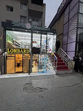 Satılır 3 otaqlı mənzil 70 m² — Bakı, İnşaatçılar 3 otaq 70.00 m²