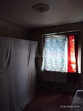 Satılır 4 otaqlı mənzil 100 m²