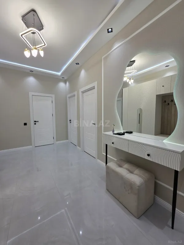 Satılır 3 otaqlı mənzil 90 m²