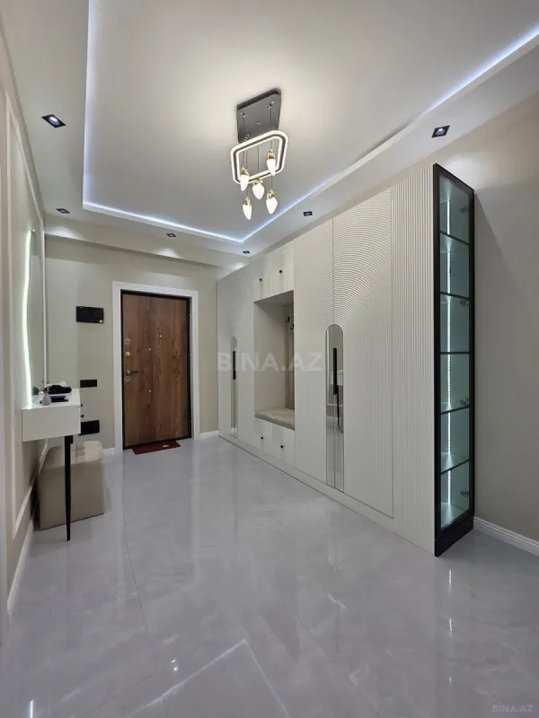 Satılır 3 otaqlı mənzil 90 m²