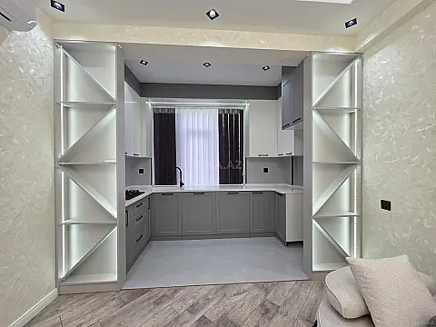 Satılır 3 otaqlı mənzil 90 m²