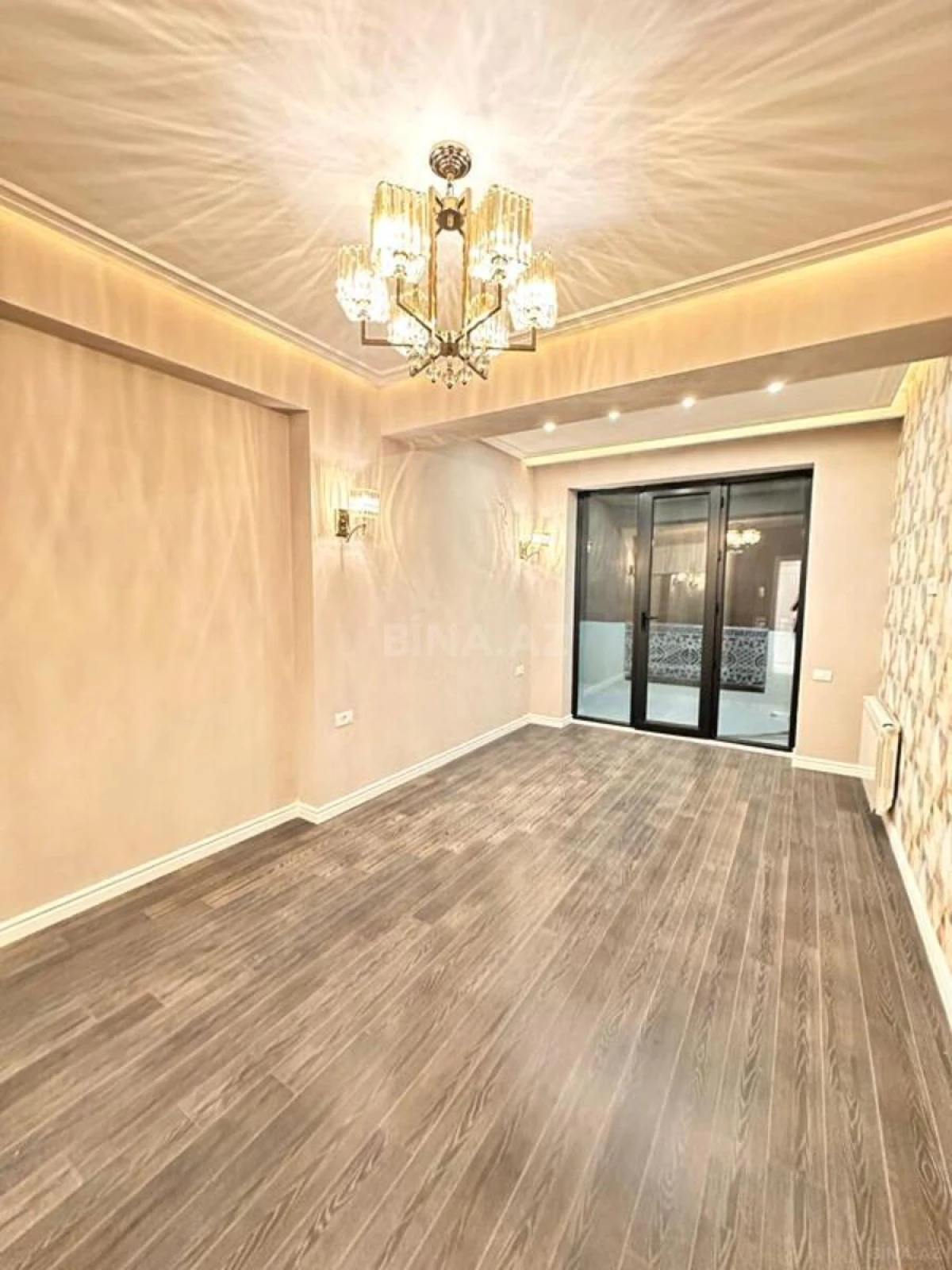 Satılır 2 otaqlı mənzil 80 m²
