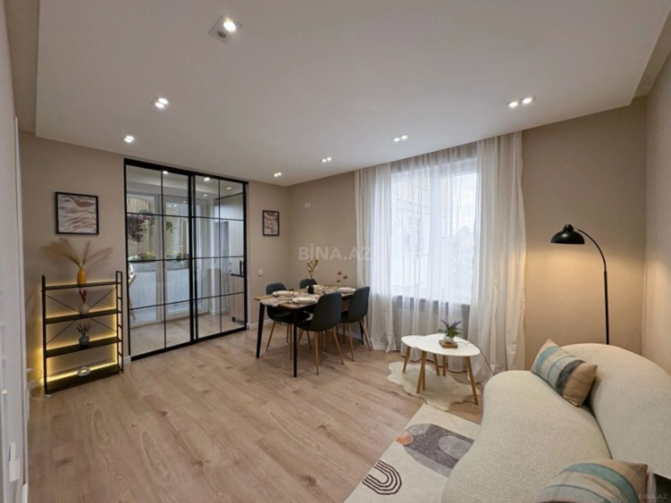 Kirayə verilir 2 otaqlı mənzil 40 m²