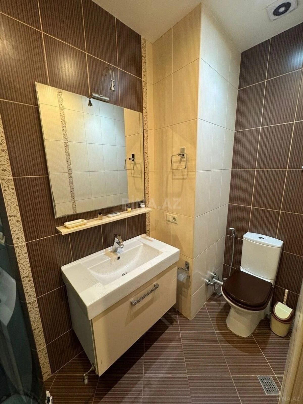 Satılır 3 otaqlı mənzil 110 m²
