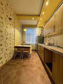Satılır 3 otaqlı mənzil 110 m²