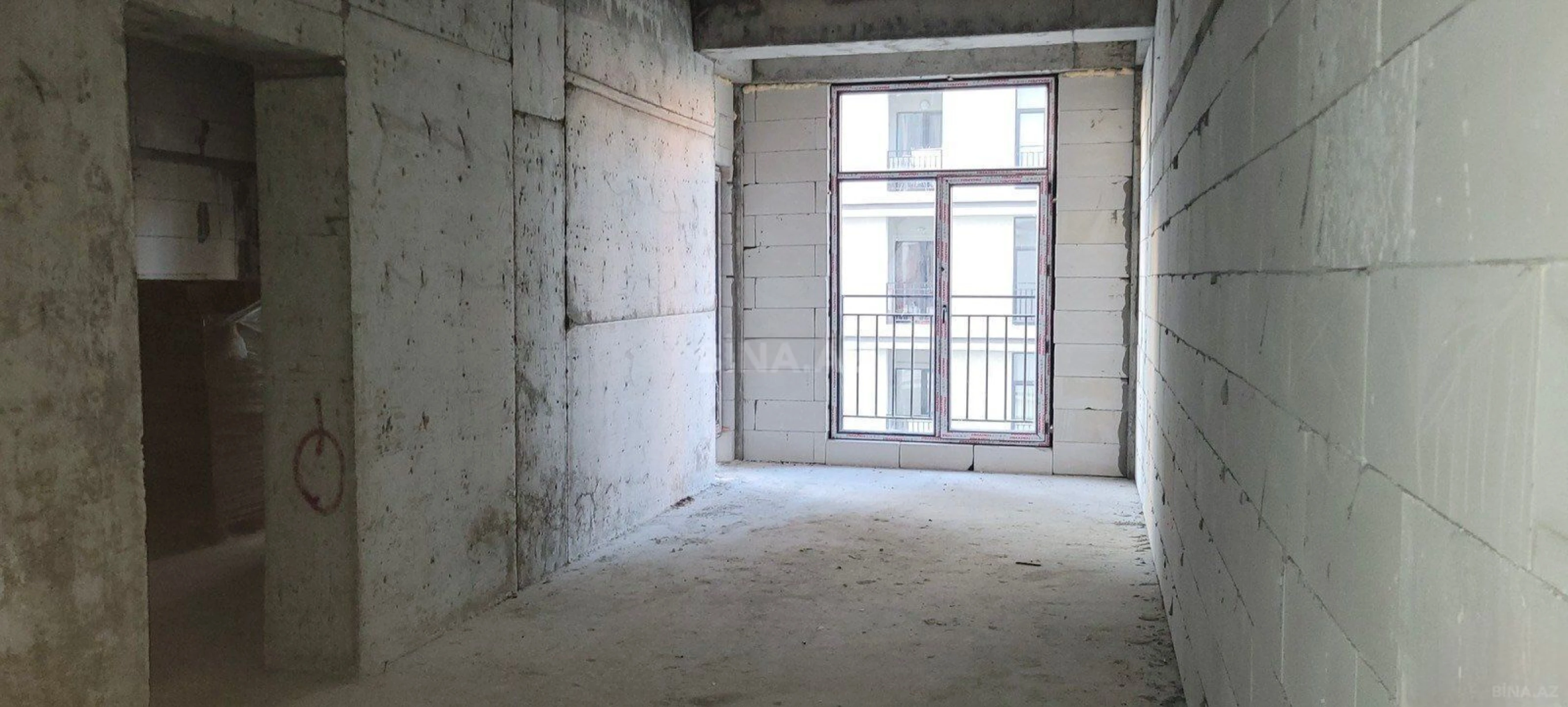 Satılır 2 otaqlı mənzil 56 m²