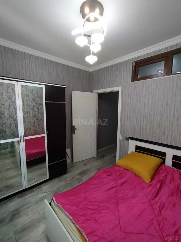 Kirayə verilir 2 otaqlı mənzil 60 m²