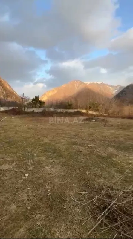 Satılır torpaq sahəsi 70 m²