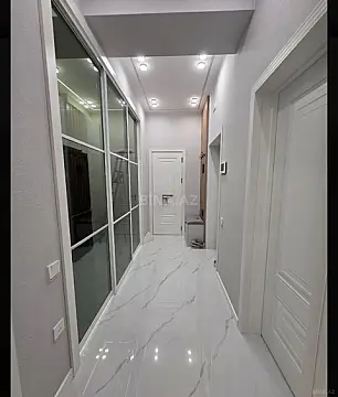Satılır 2 otaqlı mənzil 70 m²