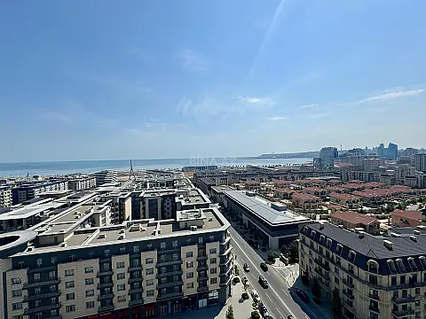 Satılır 4 otaqlı mənzil 224 m²