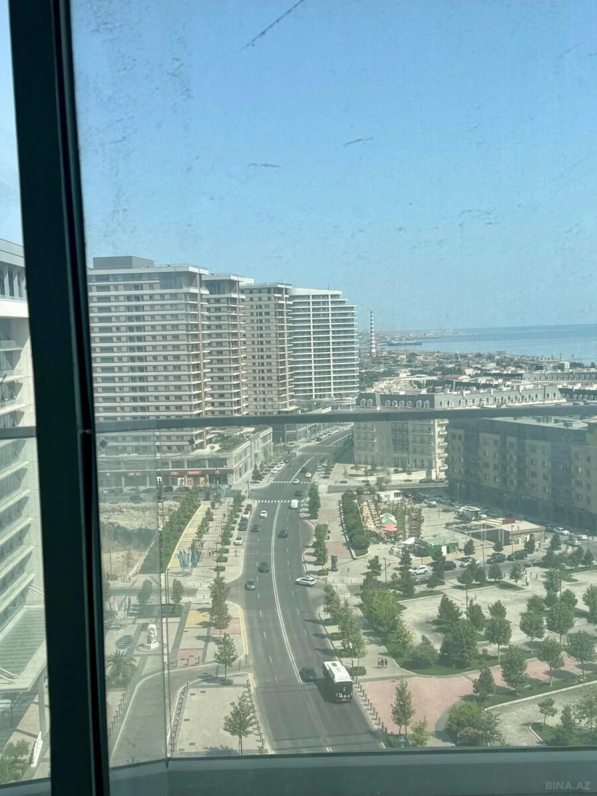 Satılır 4 otaqlı mənzil 224 m²