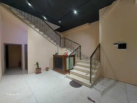 Kirayə verilir 1 otaqlı ofis 20 m²