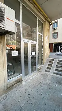 Satılır obyekt 55 m²