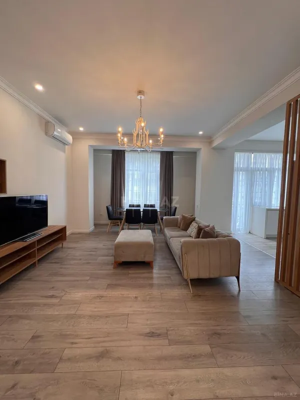 Kirayə verilir 3 otaqlı mənzil 95 m²