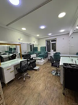 Kirayə verilir obyekt 80 m² — Bakı, İnşaatçılar 80.00 m²