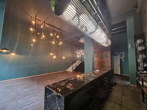 Kirayə verilir obyekt 300 m²