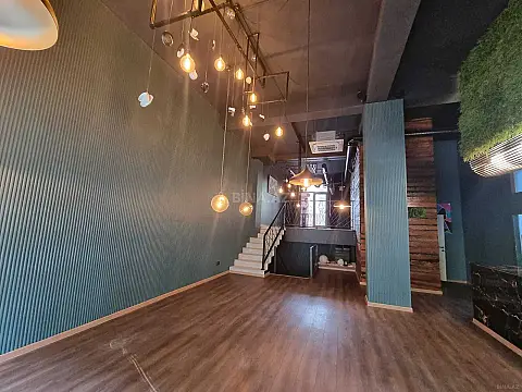 Kirayə verilir obyekt 300 m²