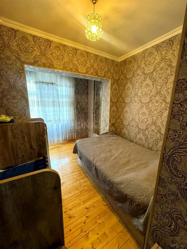 Satılır 2 otaqlı mənzil 45 m²