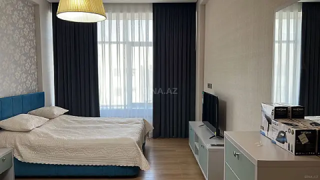 Kirayə verilir 2 otaqlı mənzil 95 m²