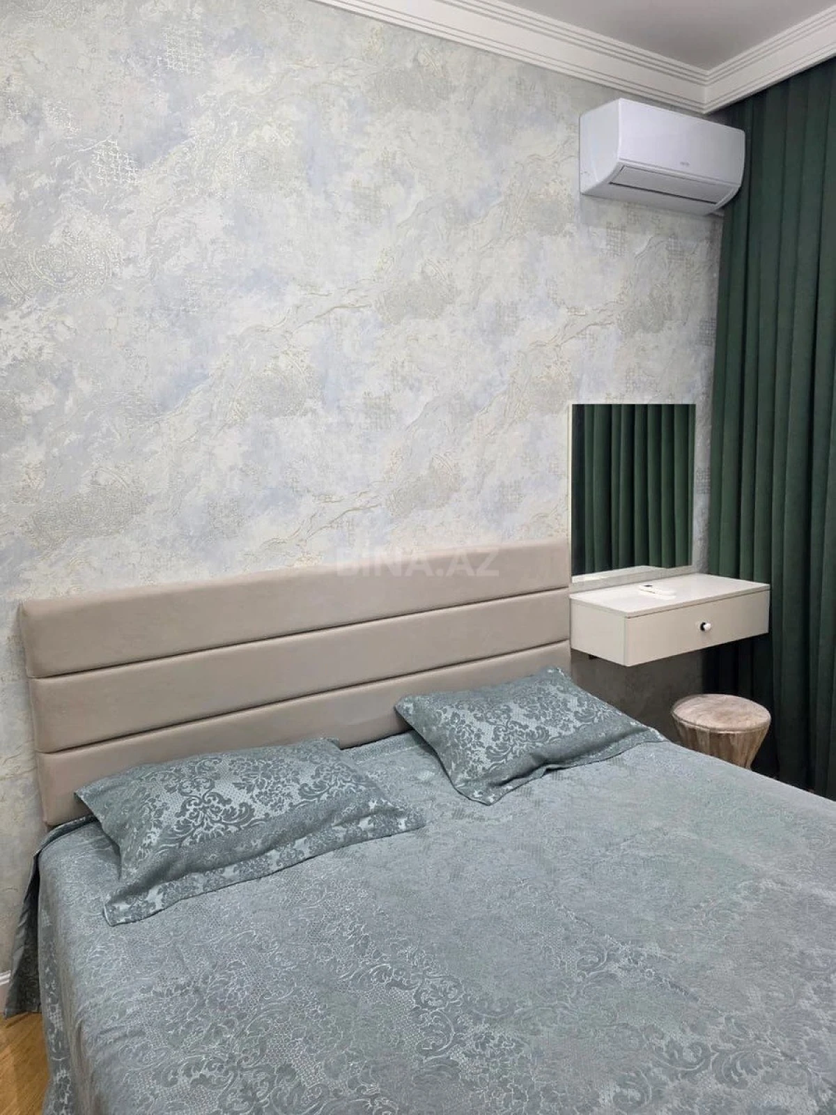 Kirayə verilir 2 otaqlı mənzil 60 m²