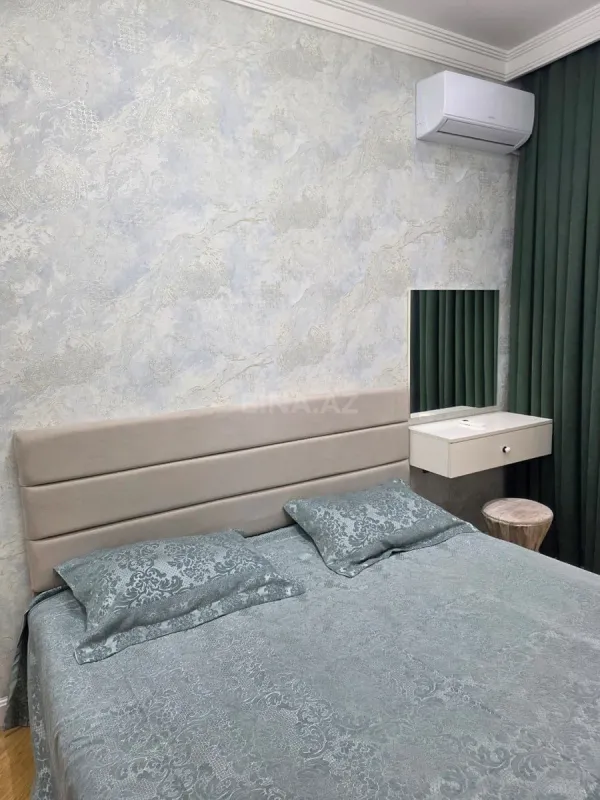 Kirayə verilir 2 otaqlı mənzil 60 m²