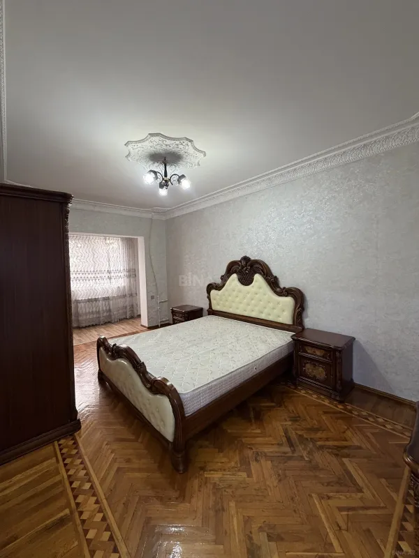 Kirayə verilir 3 otaqlı mənzil 85 m²