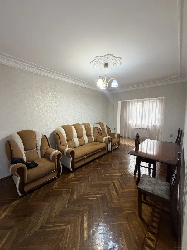 Kirayə verilir 3 otaqlı mənzil 85 m²