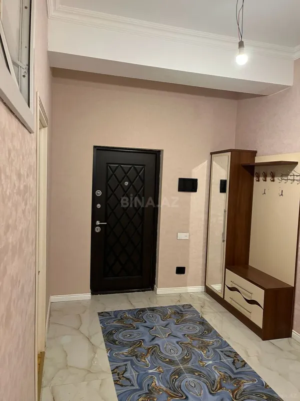 Kirayə verilir 3 otaqlı mənzil 100 m²