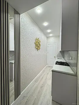Satılır 2 otaqlı mənzil 61 m²