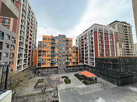 Satılır 2 otaqlı mənzil 61 m² — Bakı, Nərimanov 2 otaq 61.00 m²