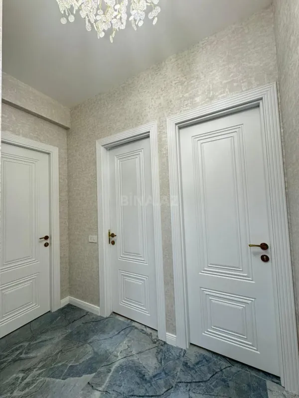 Satılır 2 otaqlı mənzil 61 m²