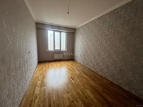 Satılır 3 otaqlı mənzil 110 m²