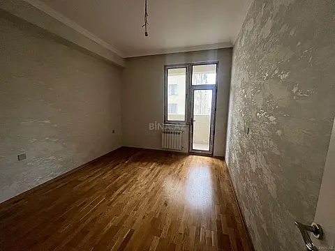 Satılır 3 otaqlı mənzil 110 m²