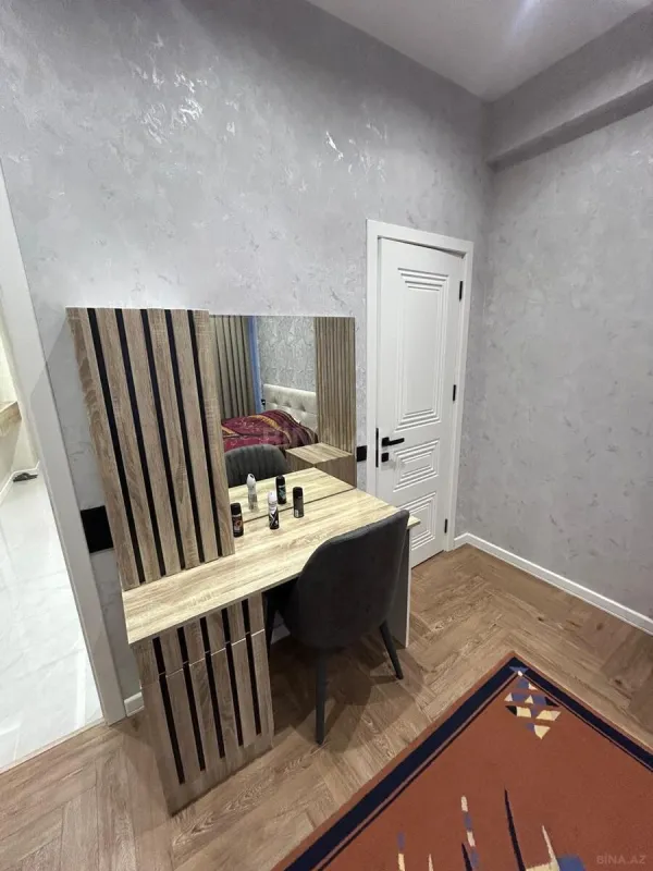 Kirayə verilir 3 otaqlı mənzil 100 m²